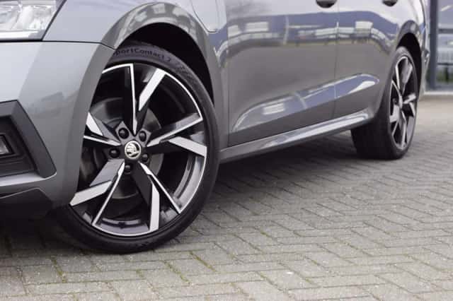 Škoda Octavia (2022) thumbnail 6