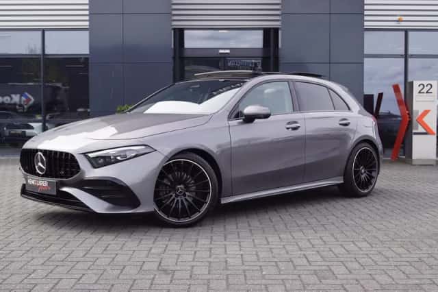 Mercedes-Benz A-Klasse (2023) thumbnail 1