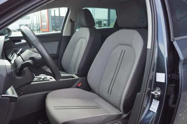 SEAT Leon Sportstourer (2022) thumbnail 3