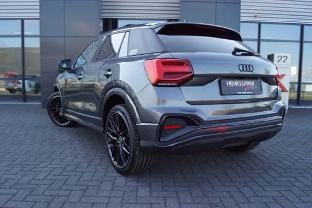Audi Q2 (2025) thumbnail 2