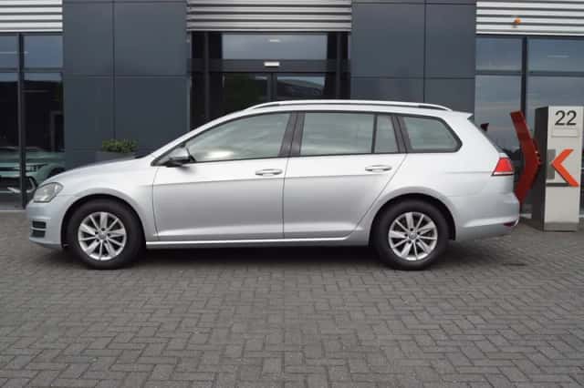 Volkswagen Golf (2014) thumbnail 5