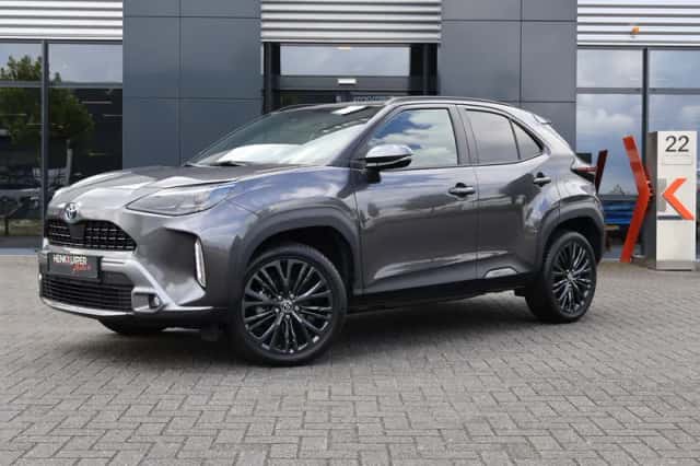 Toyota Yaris Cross (2023) thumbnail 1