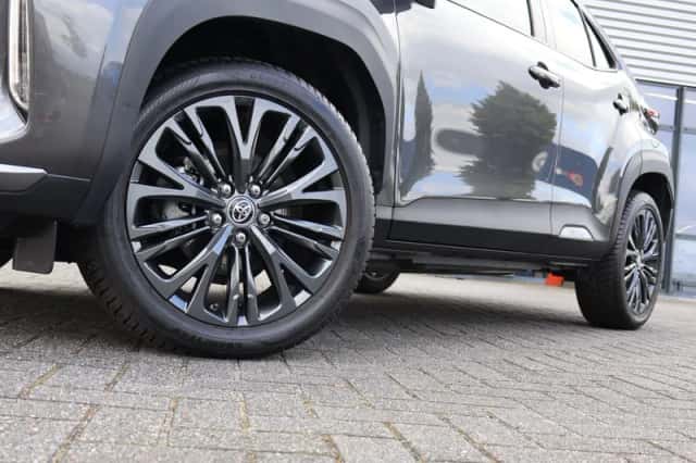 Toyota Yaris Cross (2023) thumbnail 5