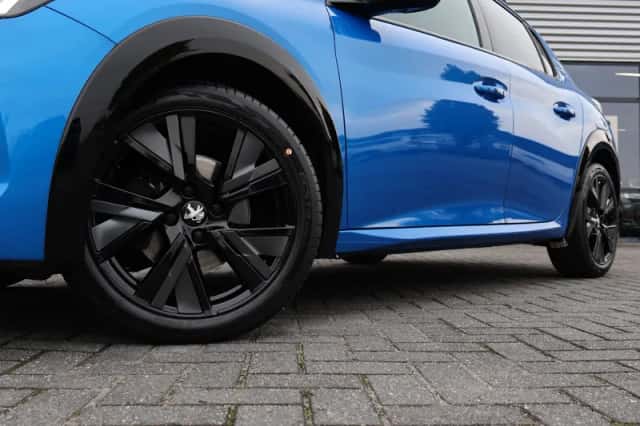 Peugeot 208 (2020) thumbnail 6