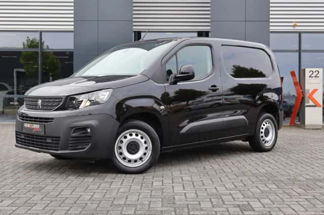 Peugeot Partner (2023) thumbnail 1