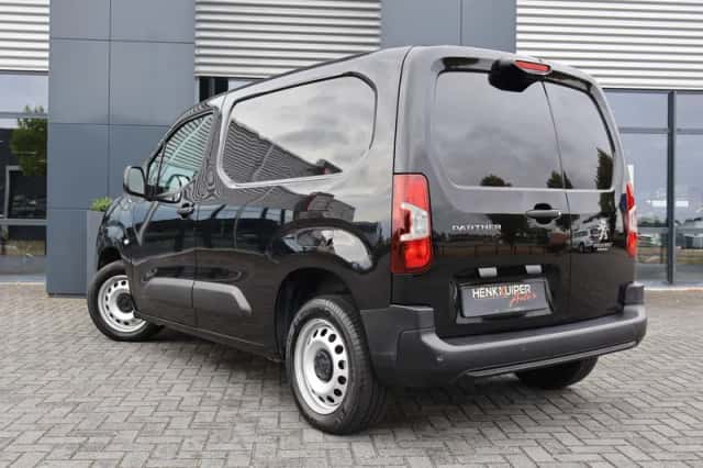 Peugeot Partner (2023) thumbnail 2