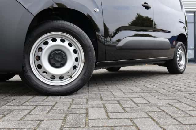 Peugeot Partner (2023) thumbnail 6