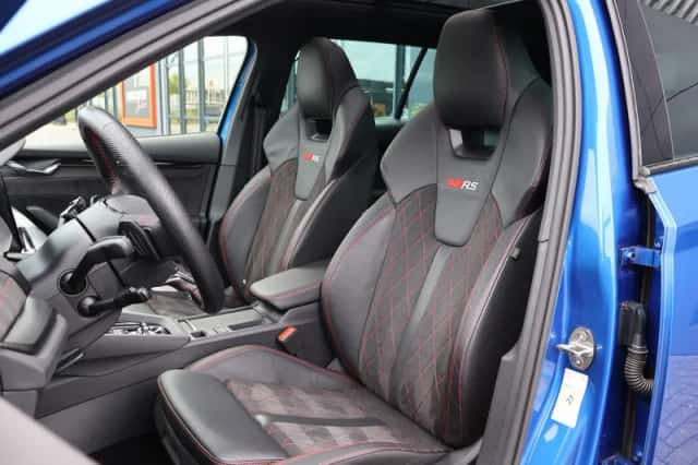 Škoda Octavia (2023) thumbnail 3