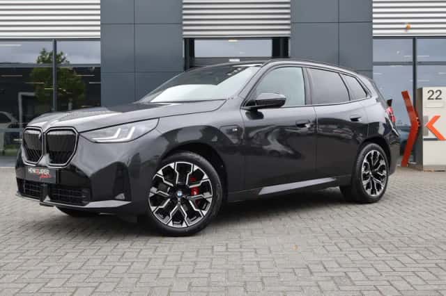 BMW X3 (2026) thumbnail 1