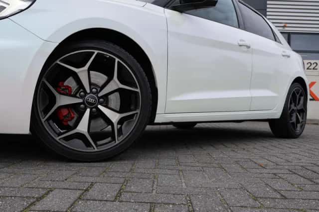 Audi A1 (2025) thumbnail 6