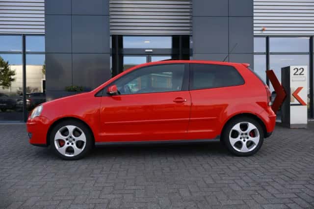 Volkswagen Polo (2009) thumbnail 5