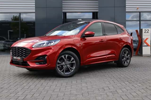 Ford Kuga (2023) thumbnail 1