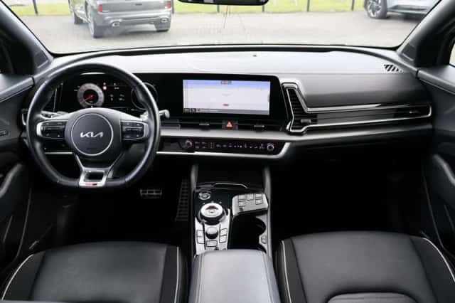 Kia Sportage (2022) thumbnail 4