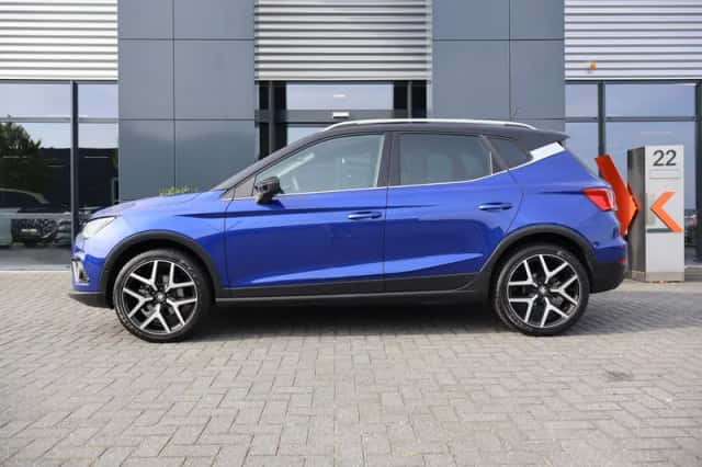 SEAT Arona (2019) thumbnail 5