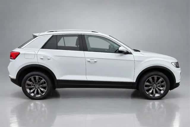 Volkswagen T-Roc (2022) thumbnail 6