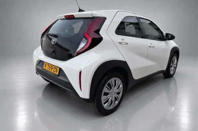 Toyota Aygo X (2024) thumbnail 5