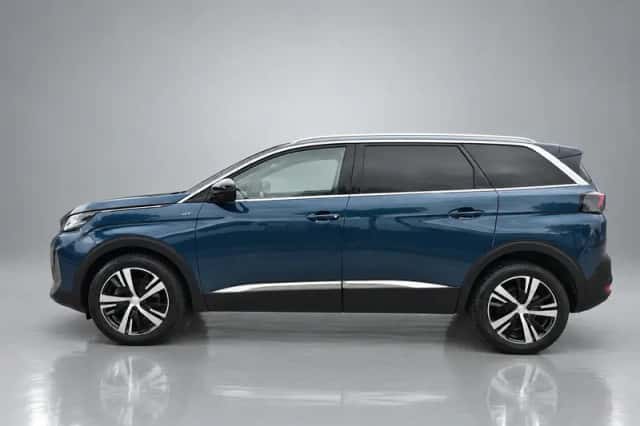 Peugeot 5008 (2021) thumbnail 2