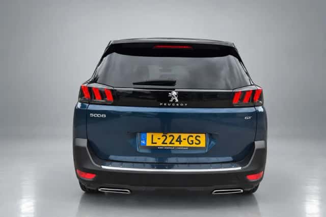 Peugeot 5008 (2021) thumbnail 4