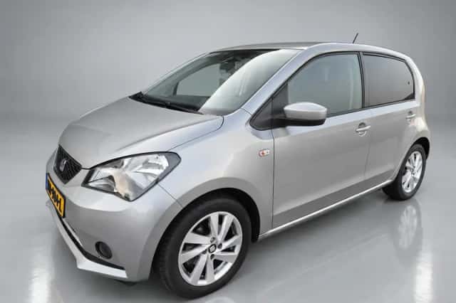 SEAT Mii (2015) thumbnail 1