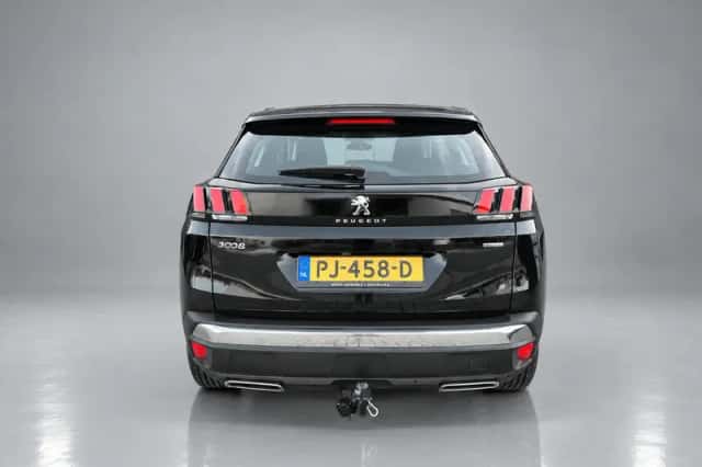 Peugeot 3008 (2017) thumbnail 4