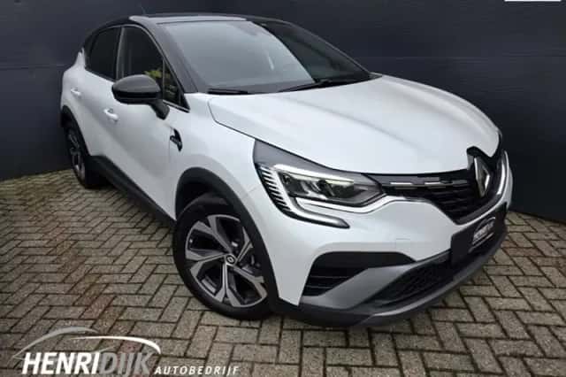 Renault Captur (2022) thumbnail 1