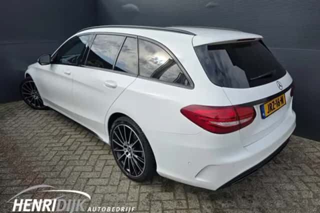Mercedes-Benz C-Klasse (2017) thumbnail 2