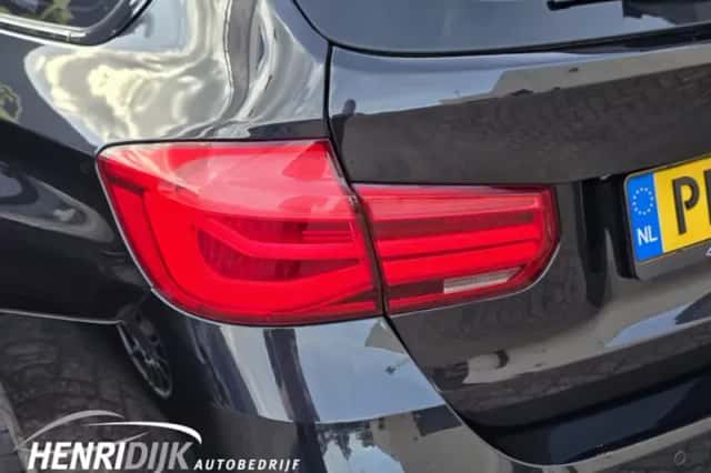 BMW 3-Serie (2016) thumbnail 4