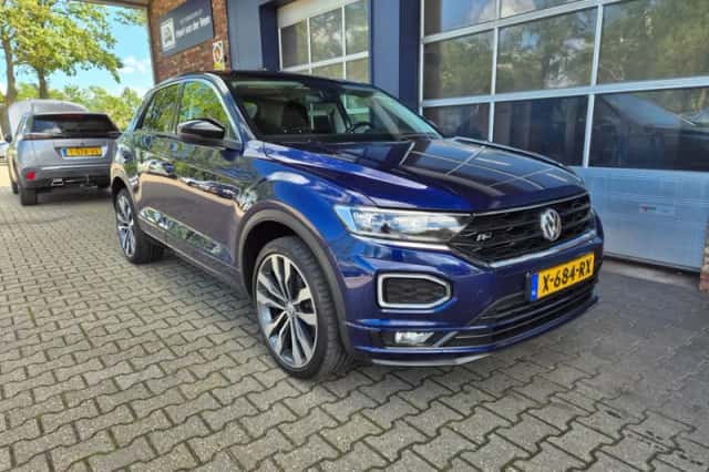 Volkswagen T-Roc (2020) thumbnail 4