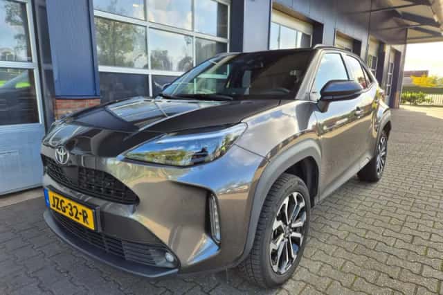 Toyota Yaris Cross (2025) thumbnail 1