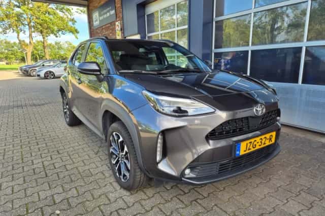Toyota Yaris Cross (2025) thumbnail 4