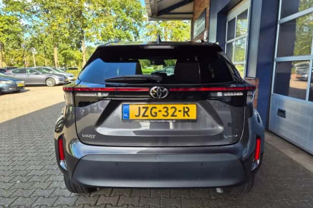 Toyota Yaris Cross (2025) thumbnail 6