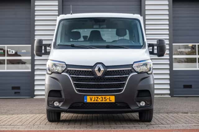 Renault Master (2021) thumbnail 2