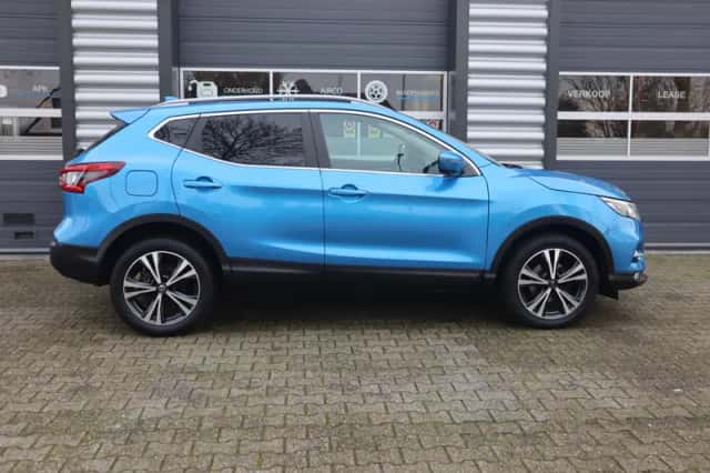 Nissan Qashqai (2018) thumbnail 4