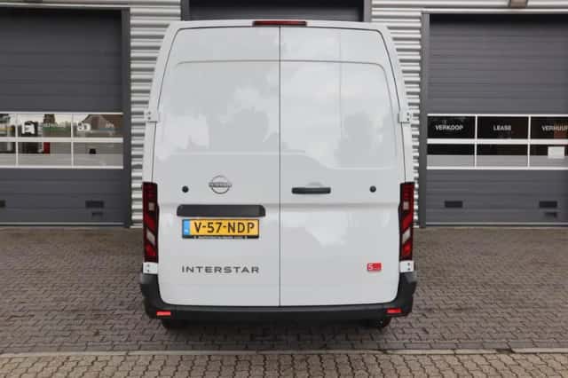 Nissan Interstar (2024) thumbnail 6