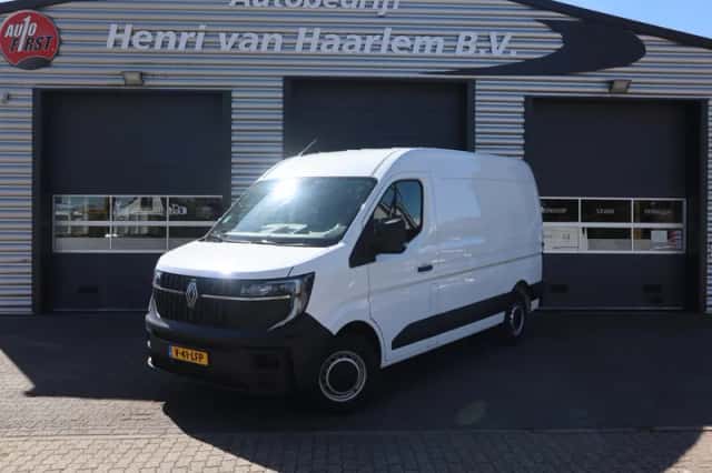 Renault Master (2024) thumbnail 1
