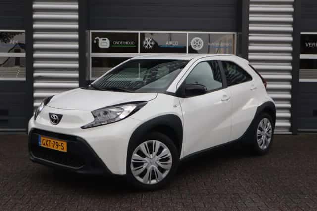 Toyota Aygo X (2024) thumbnail 1