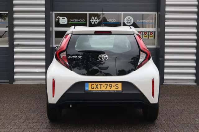 Toyota Aygo X (2024) thumbnail 4