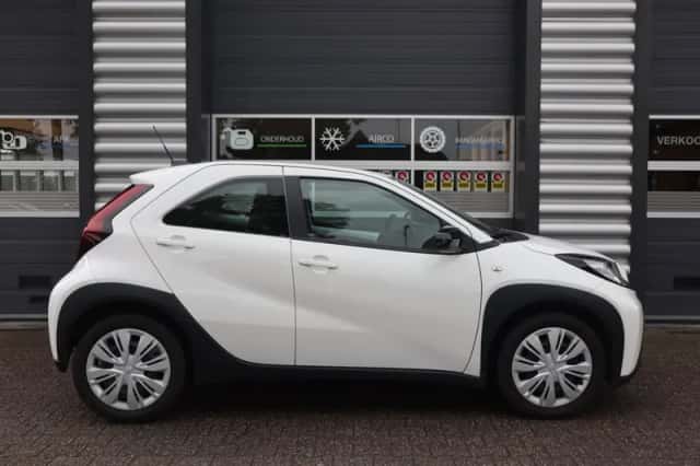 Toyota Aygo X (2024) thumbnail 6