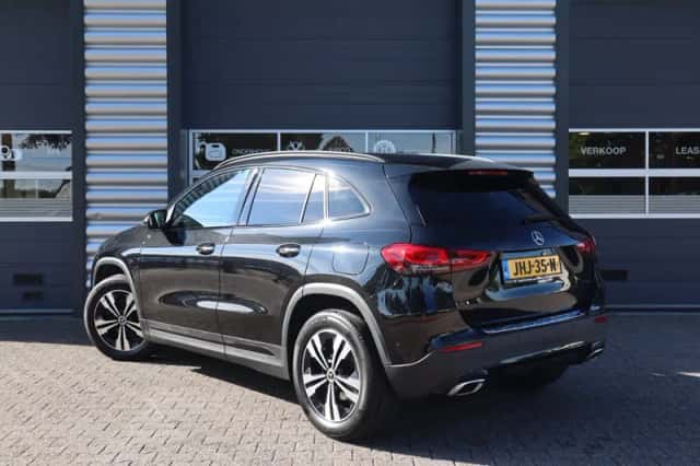 Mercedes-Benz GLA-Klasse (2020) thumbnail 4