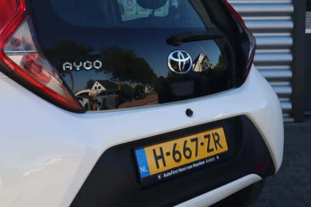 Toyota Aygo (2020) thumbnail 3