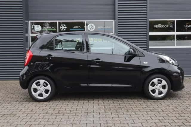 Kia Picanto (2016) thumbnail 5