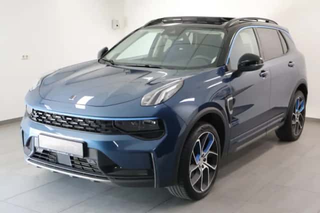 Lynk & Co 01 (2022) thumbnail 1