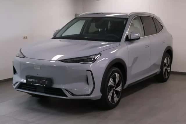 Geely E5 (2026) thumbnail 1