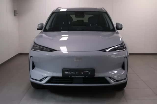 Geely E5 (2026) thumbnail 2