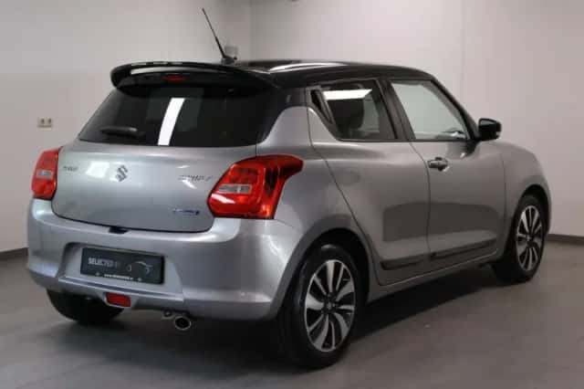 Suzuki Swift (2019) thumbnail 3