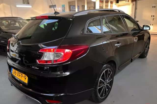 Renault Mégane (2012) thumbnail 2