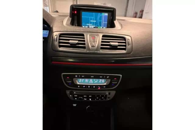 Renault Mégane (2012) thumbnail 6