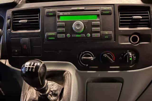 Ford Transit (2010) thumbnail 4