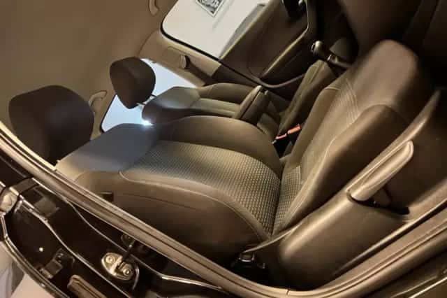 Volkswagen Polo (2014) thumbnail 6