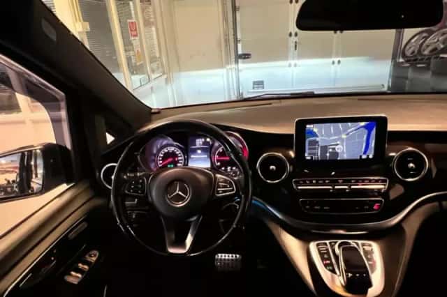 Mercedes-Benz V-Klasse (2017) thumbnail 4